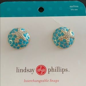 Lindsay Phillips snaps Melina